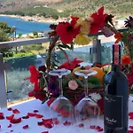 Prive And 3* Саранда