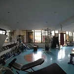 Отель Prive And Саранда