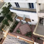Отель Prive And Саранда