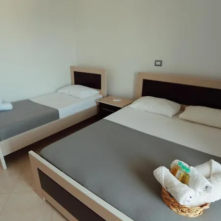 Hotel Prive And Sarandë