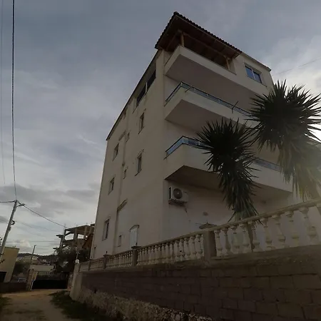 Prive And Hotel Ksamil