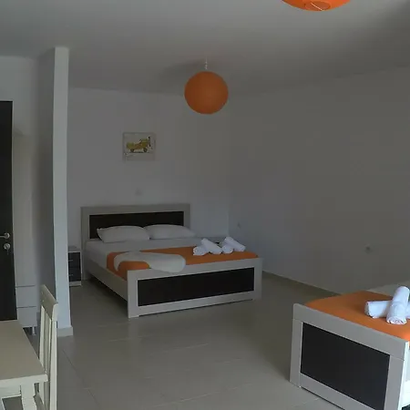 Prive And Ksamil
