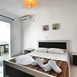 Prive And 3* Sarandë