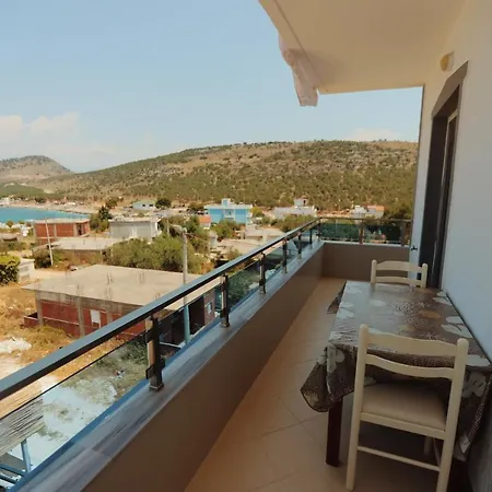 Prive And ホテル 3*