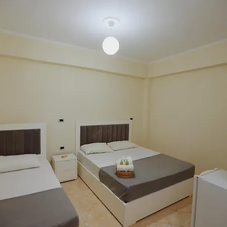 Hotel Prive And Saranda