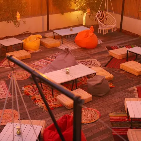 Prive And ホテル Sarandë