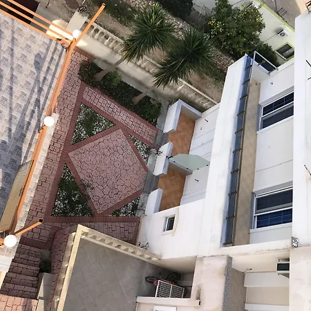 Prive And Hotel Saranda