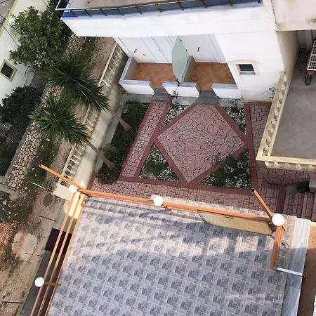Privé Hotel&apartment 3*