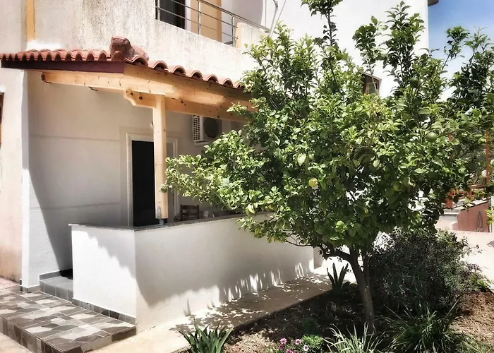 Prive And 3* Sarandë